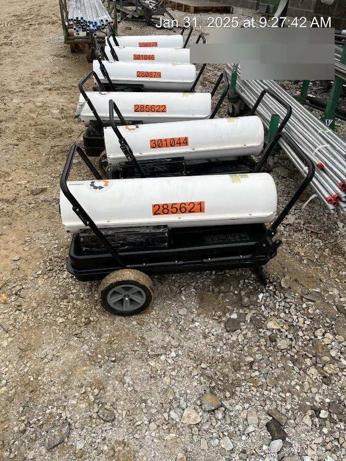 2022 LB WHITE Tradesman K175
