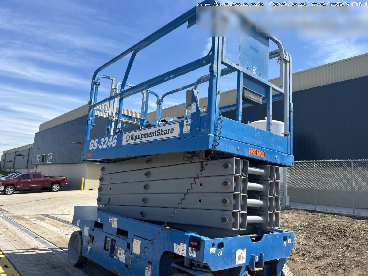 2021 GENIE GS-3246