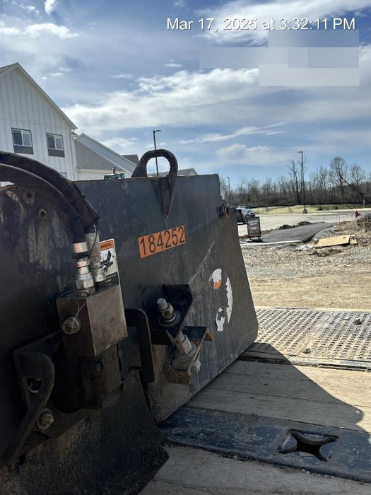 2021 PALADIN Sweepster SB72