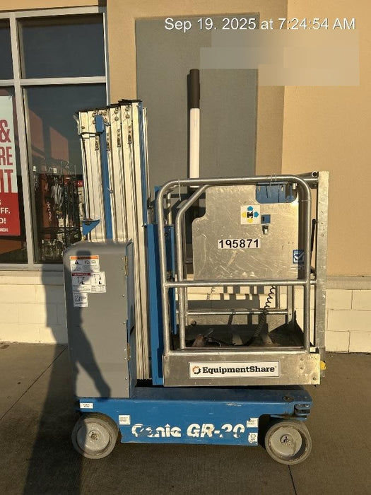 2021 GENIE GR-20
