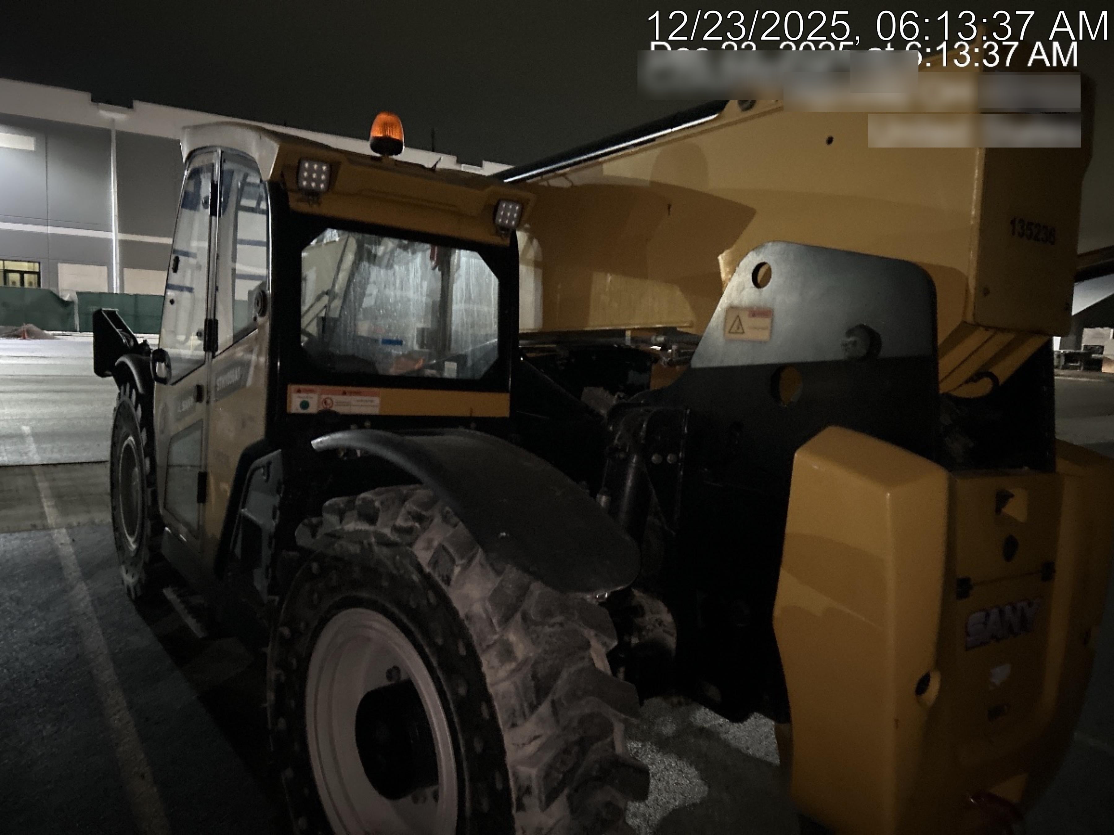 2021 SANY STH1056