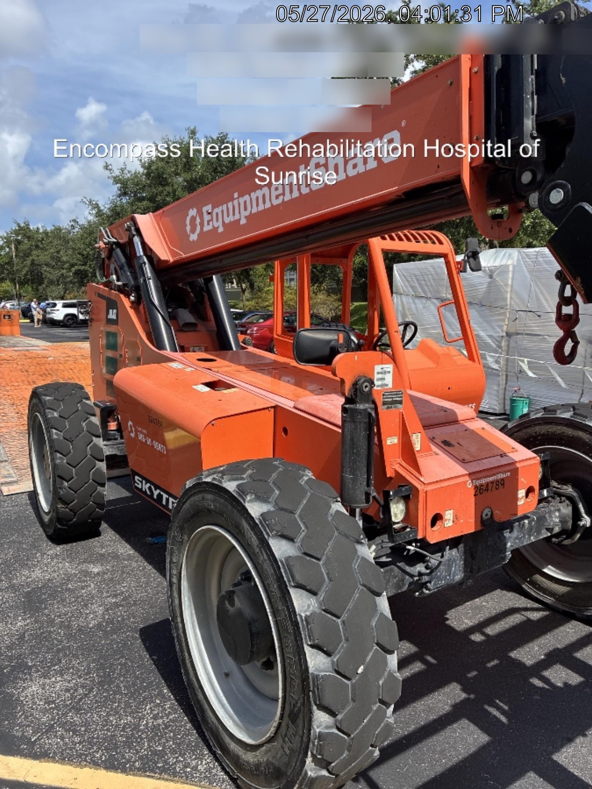 2022 SKYTRAK 8042