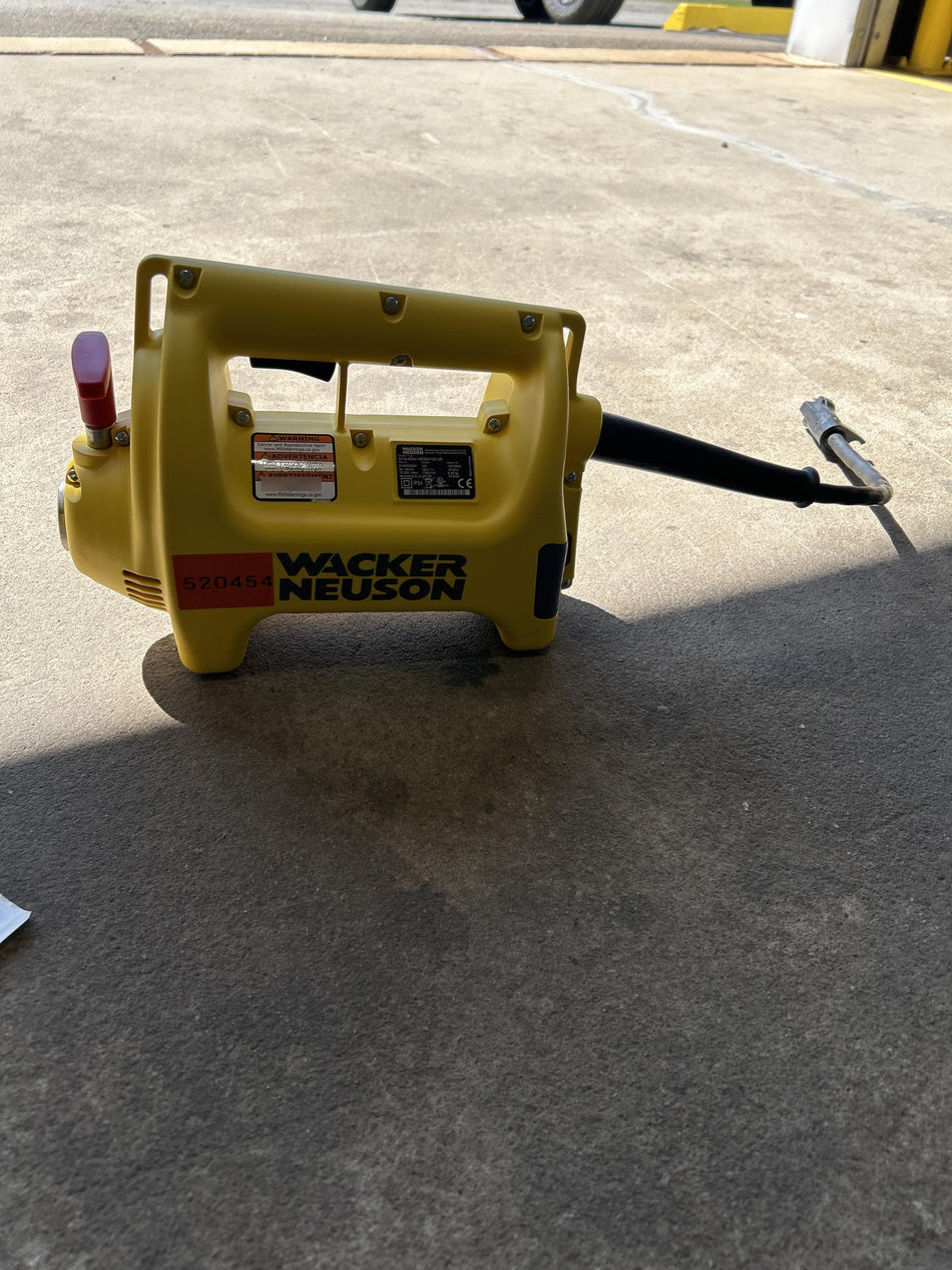 2025 WACKER NEUSON M2500