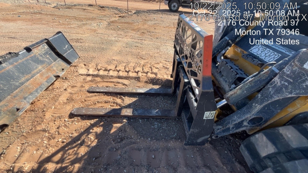 2025 PALADIN 72" Skid Steer Forks