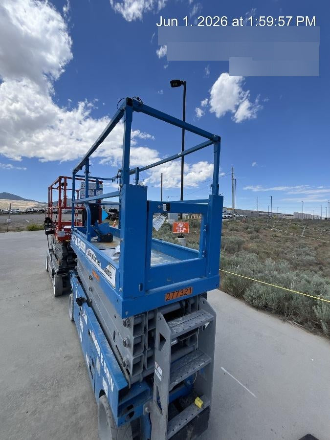 2022 GENIE GS-2632