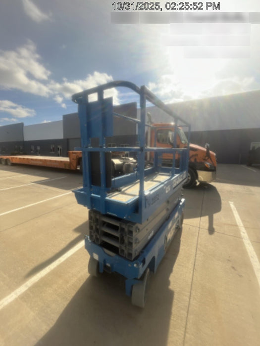 2017 Genie GS-2632 Genie GS2632 Scissor Lift