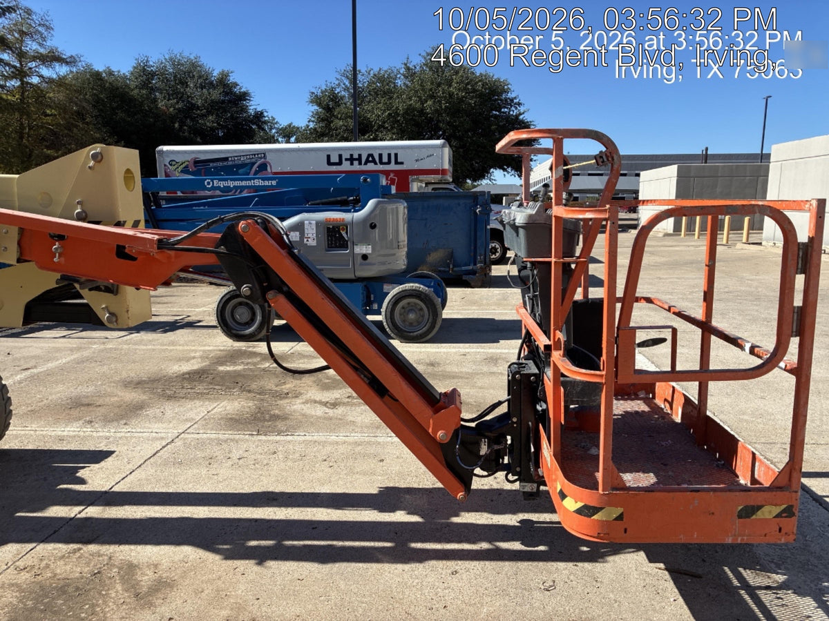 2022 JLG E450AJ