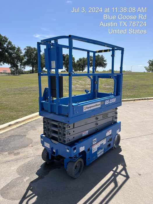 2020 Genie GS-1930 Solid Non Marking Tires, Beacon, Folding rails with half height swing gate