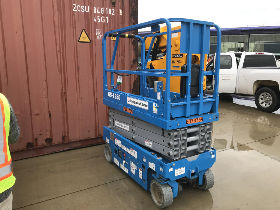 2020 Genie GS-1930 Fixed rails with chain entry gate - Pre A92.20