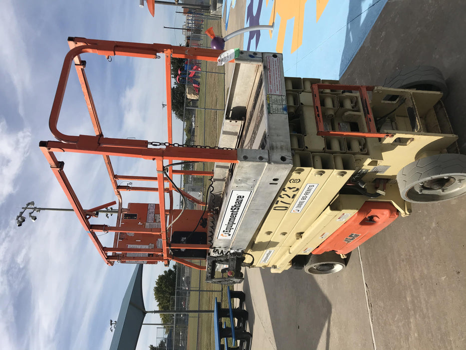 2006 JLG 2630ES