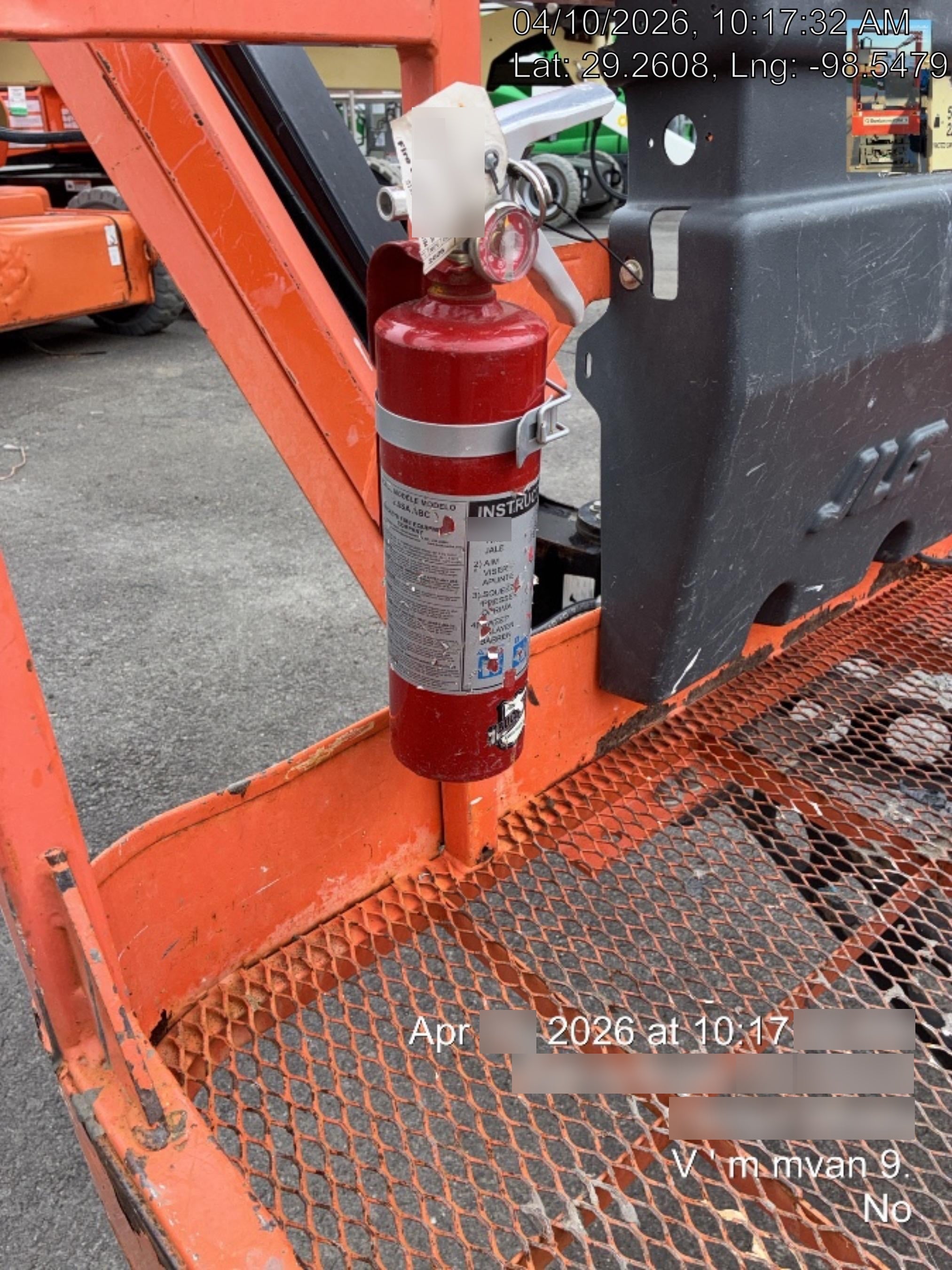 2019 JLG E450AJ