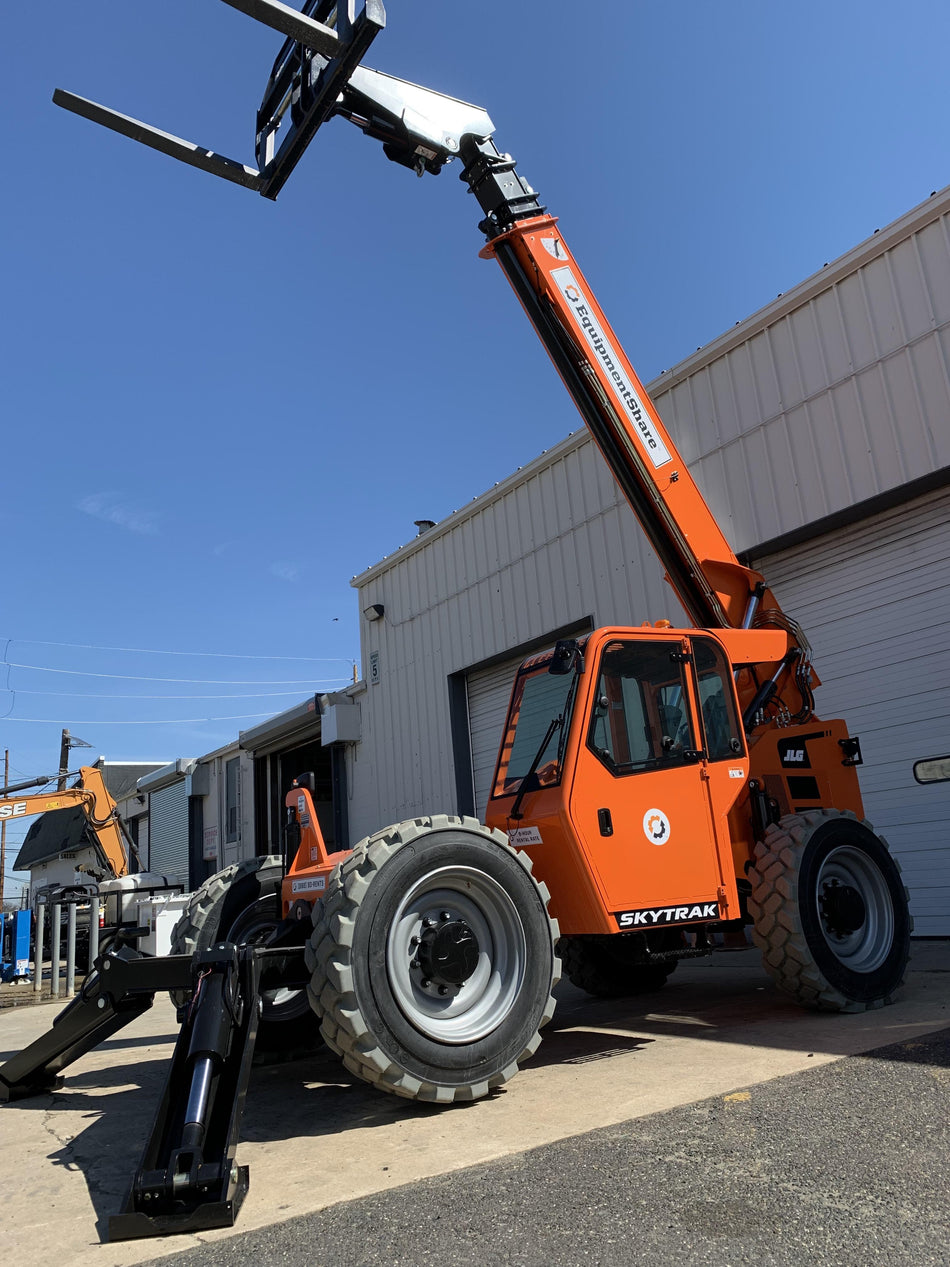 2022 SKYTRAK 10054