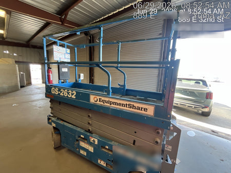 2023 GENIE GS-2632