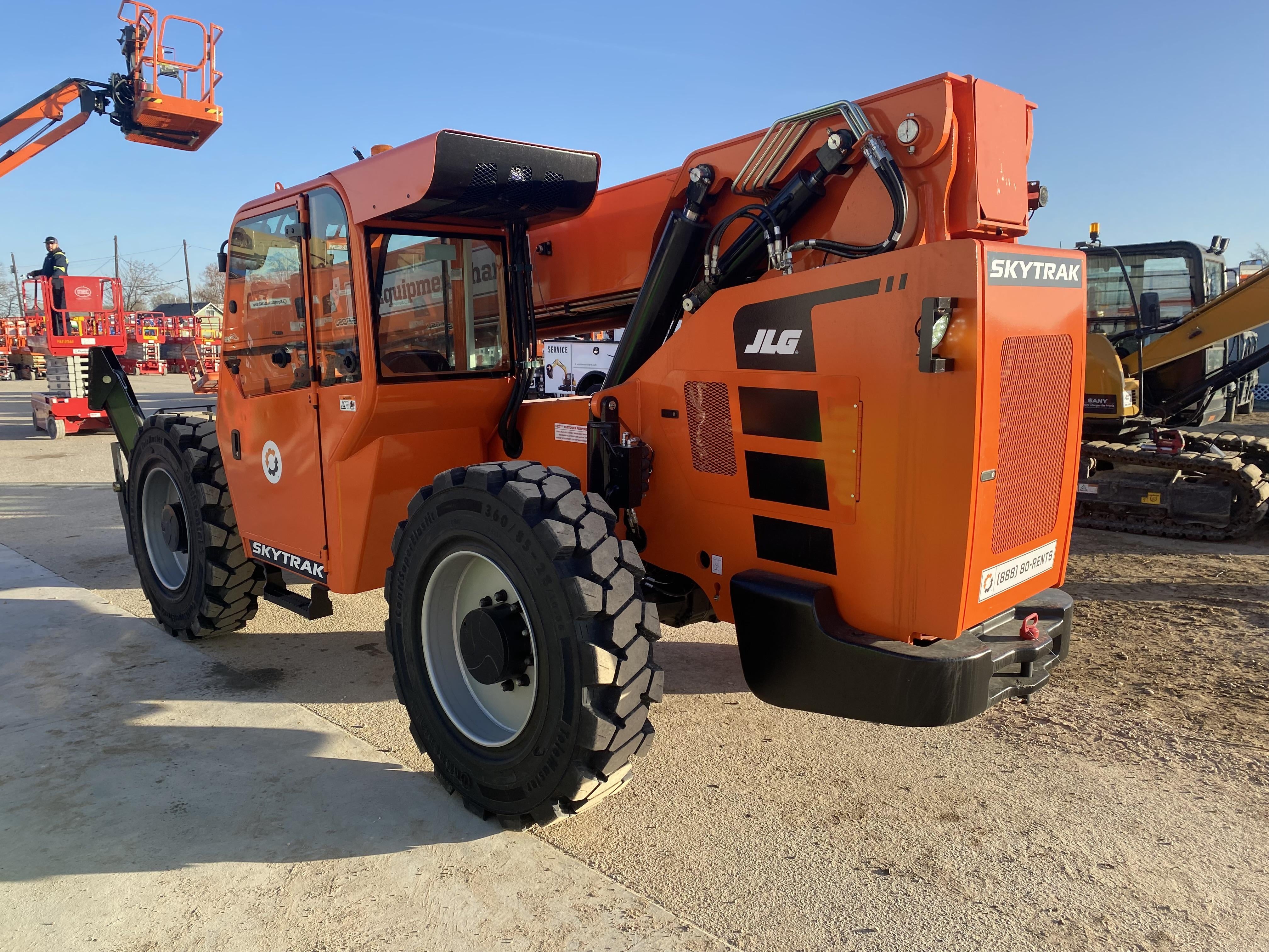 2022 SKYTRAK 10054