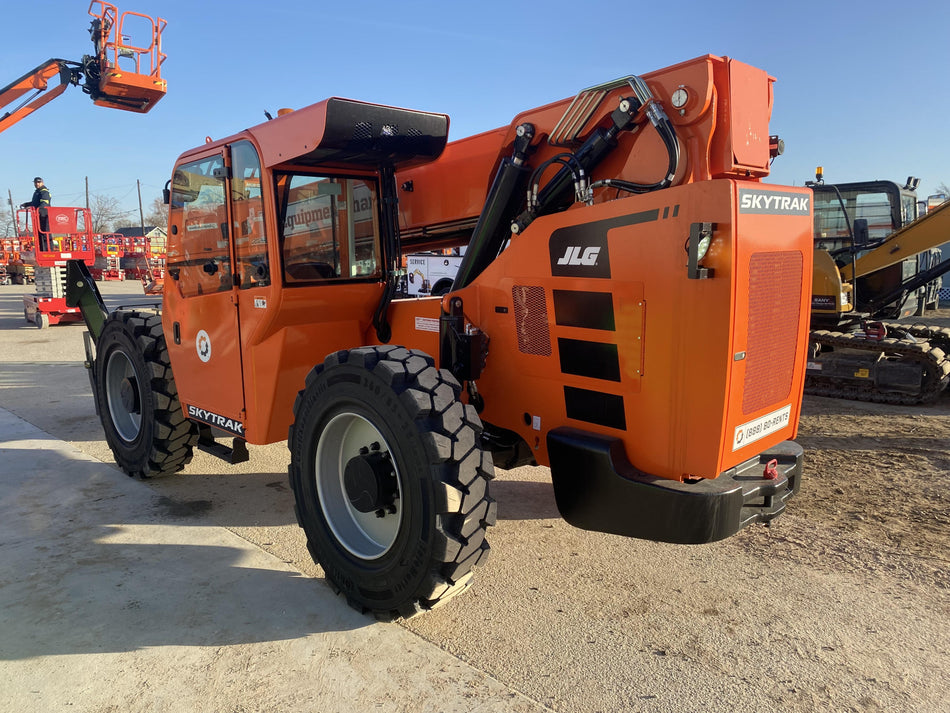 2022 SKYTRAK 10054