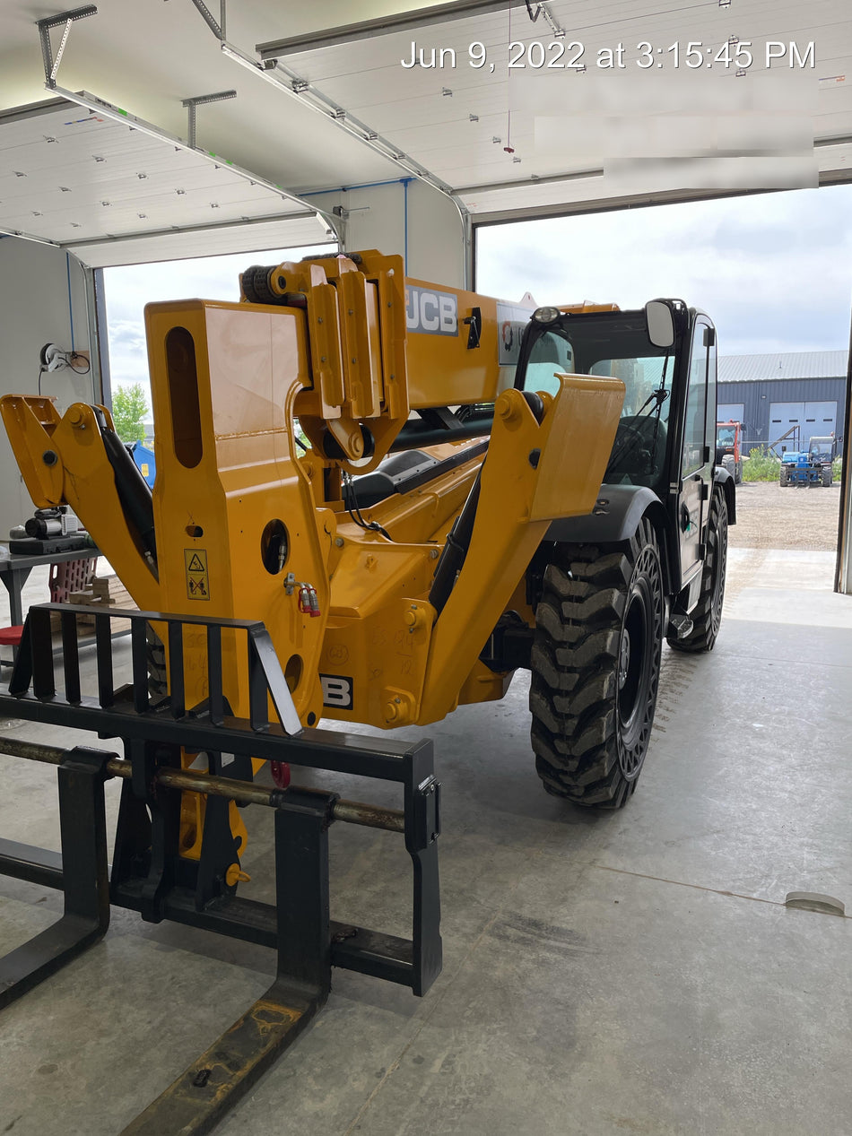 2022 JCB 512-56