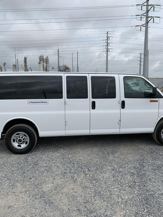 2022 GMC Savana 3500