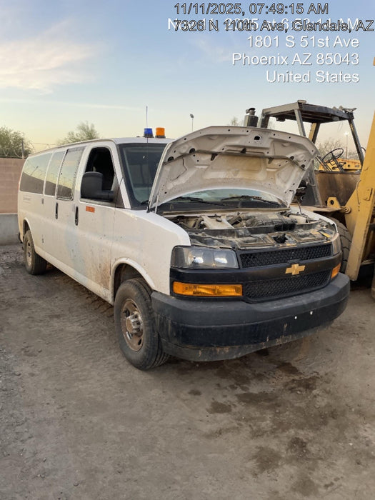 2025 CHEVROLET Express Van - Rental