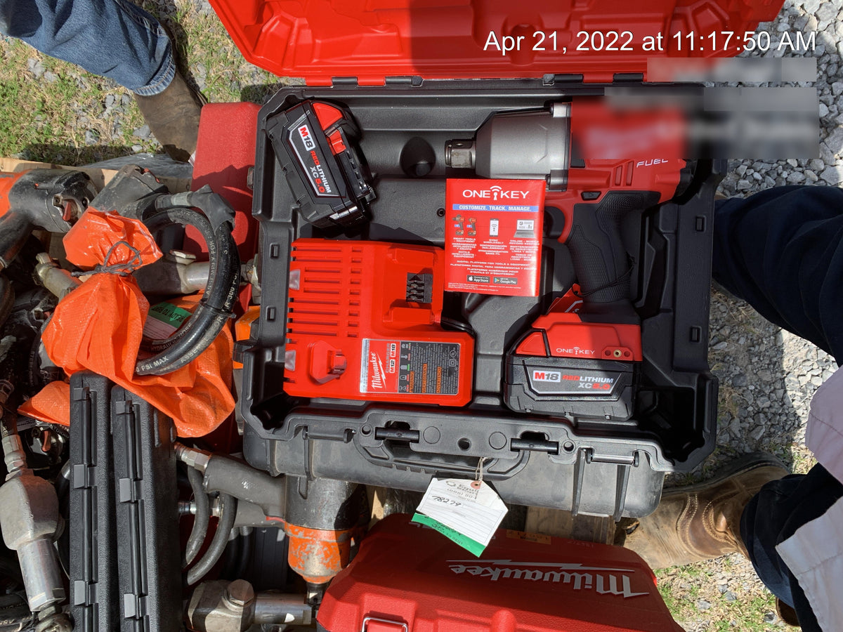 2021 MILWAUKEE 2864-22