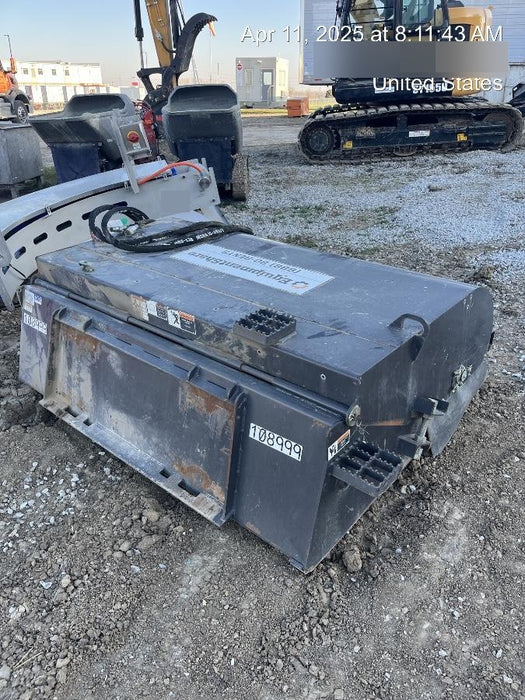 2020 PALADIN Sweepster SB72