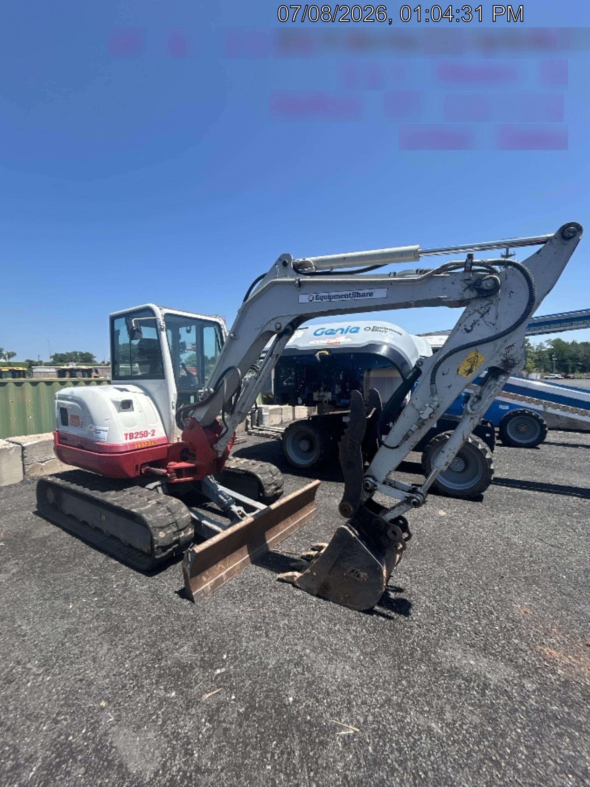 2020 TAKEUCHI TB250-2C