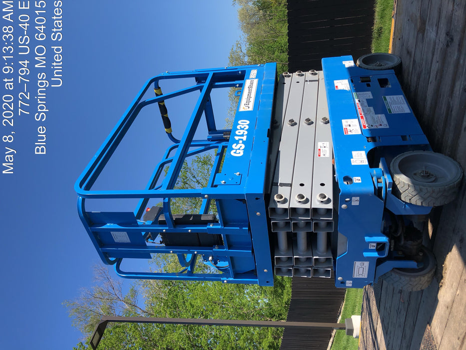 2020 Genie GS-1930 Solid Non Marking Tires, Beacon, Folding rails with half height swing gate