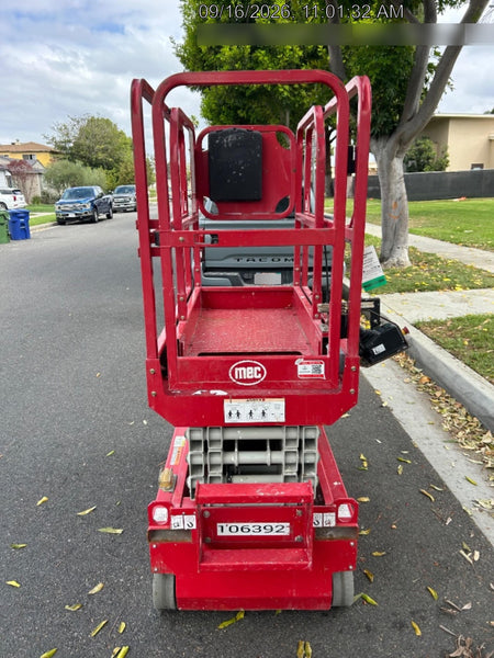 2020 MEC 1330SE Solid NM Tires, Steel Swing out Doors, LCS, Beacon, 900W Inverter