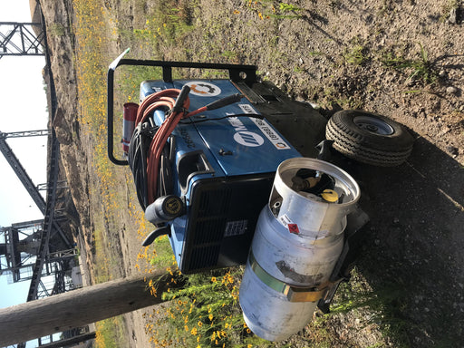 2019 Miller Electric BOBCAT 250 LP/Propane, Running Gear, Tank Bracket, Hose