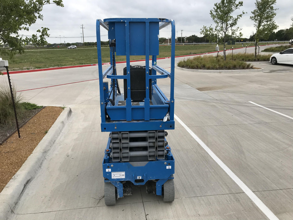 2019 Genie GS-1930 Fixed Rails with Chain Entry