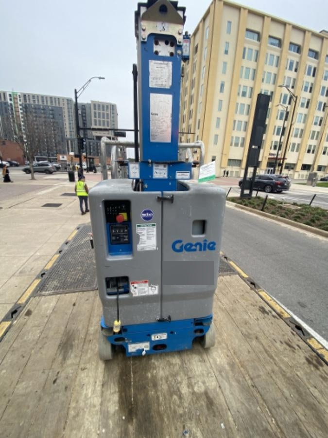 2018 GENIE GR-20