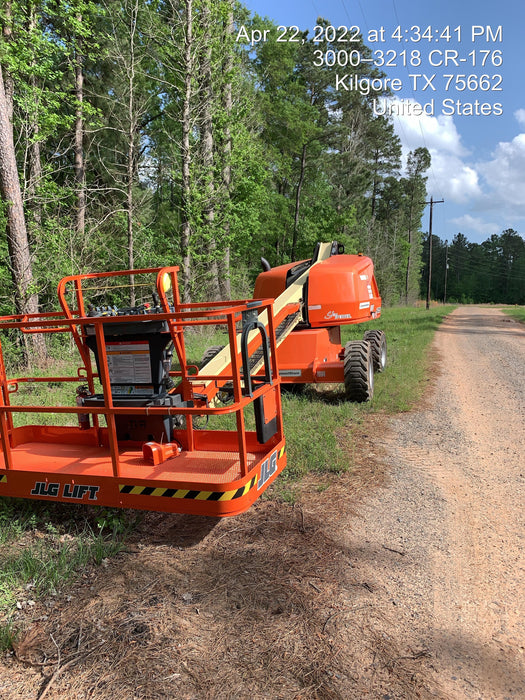 2022 JLG 400S