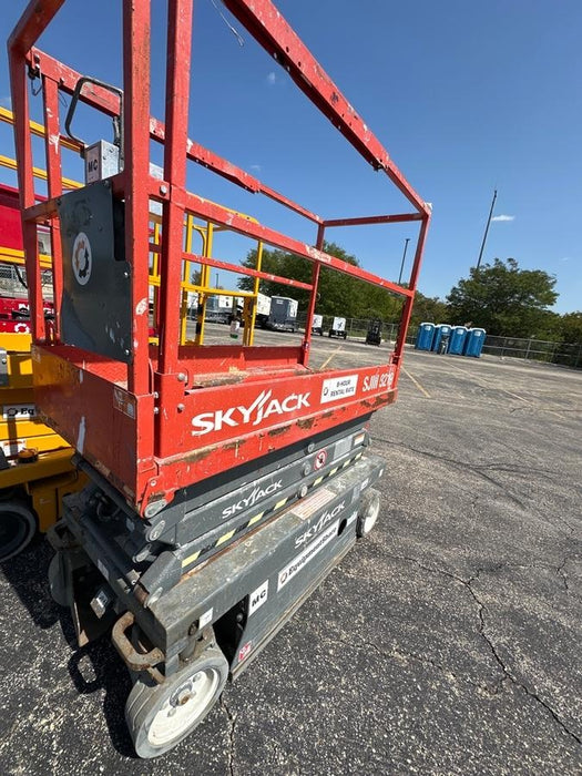 2016 Skyjack SJIII-3219 Standard Rental Specs