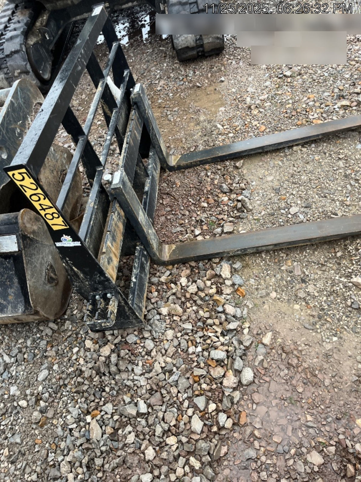 2025 ARROW MATERIAL HANDLING 48" Pallet Forks - Arrow