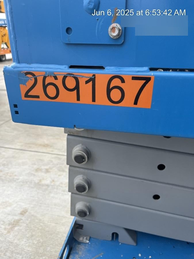 2022 GENIE GS-3246