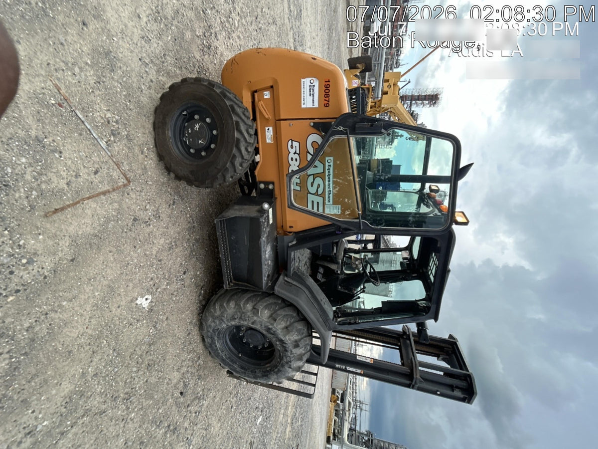 2021 CASE 586H