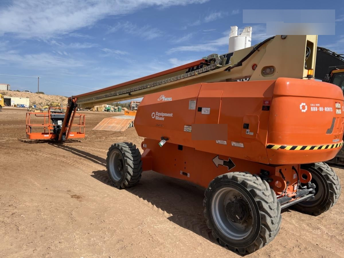 2022 JLG 860SJ