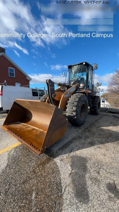 2019 Case 621G CLOSED CAB, 1 FUNCTION, JRB 416 STYLE HYD COUPLER
