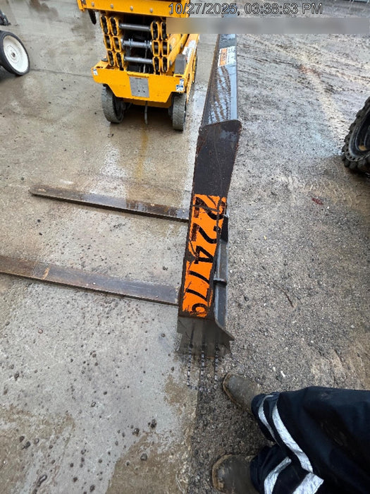 2022 PALADIN 48" Pallet Forks - Paladin