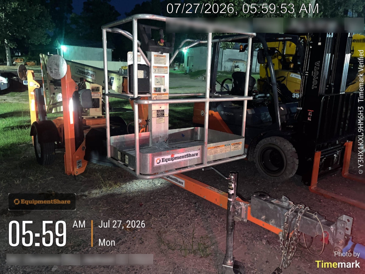 2022 JLG T350