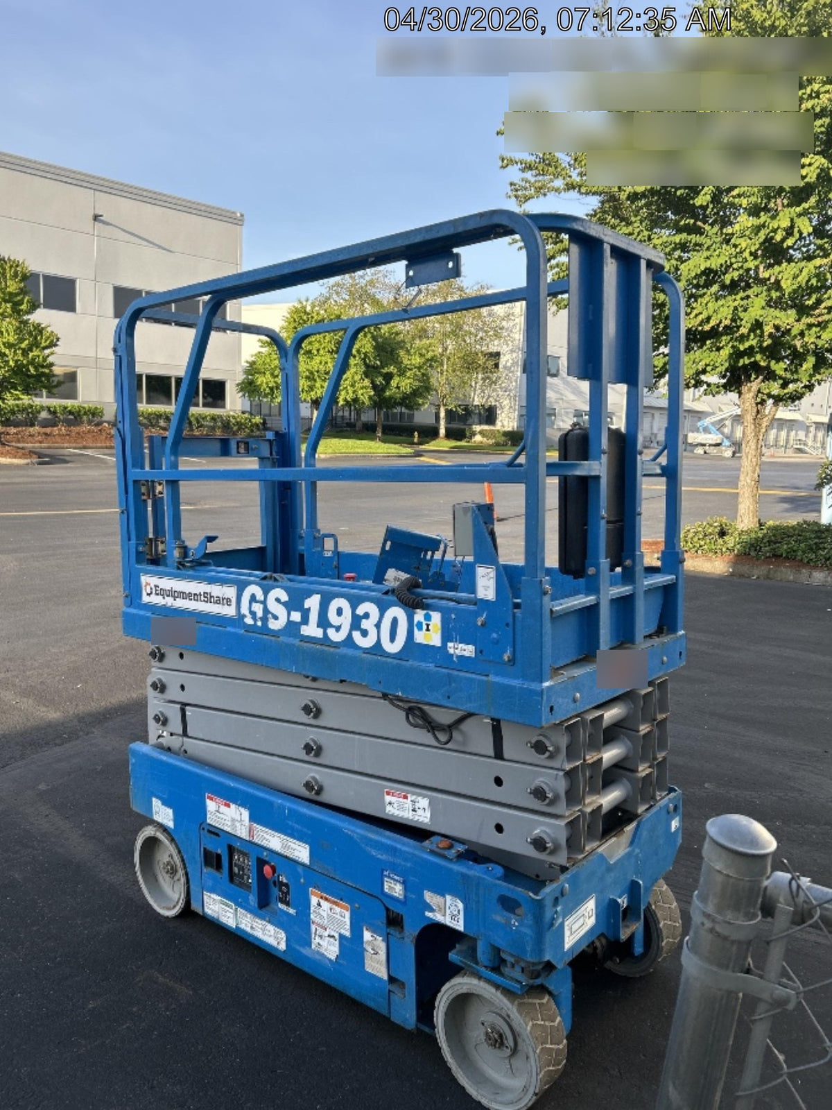 2019 Genie GS-1930 Half Height Swing Gate, 800W Inverter