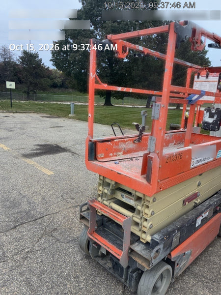 2022 JLG ES1932