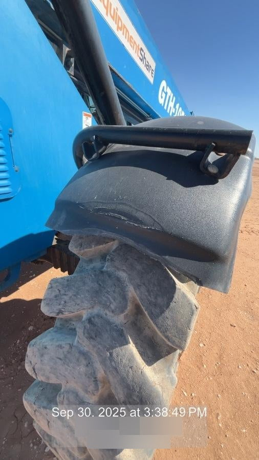 2018 GENIE GTH-1056