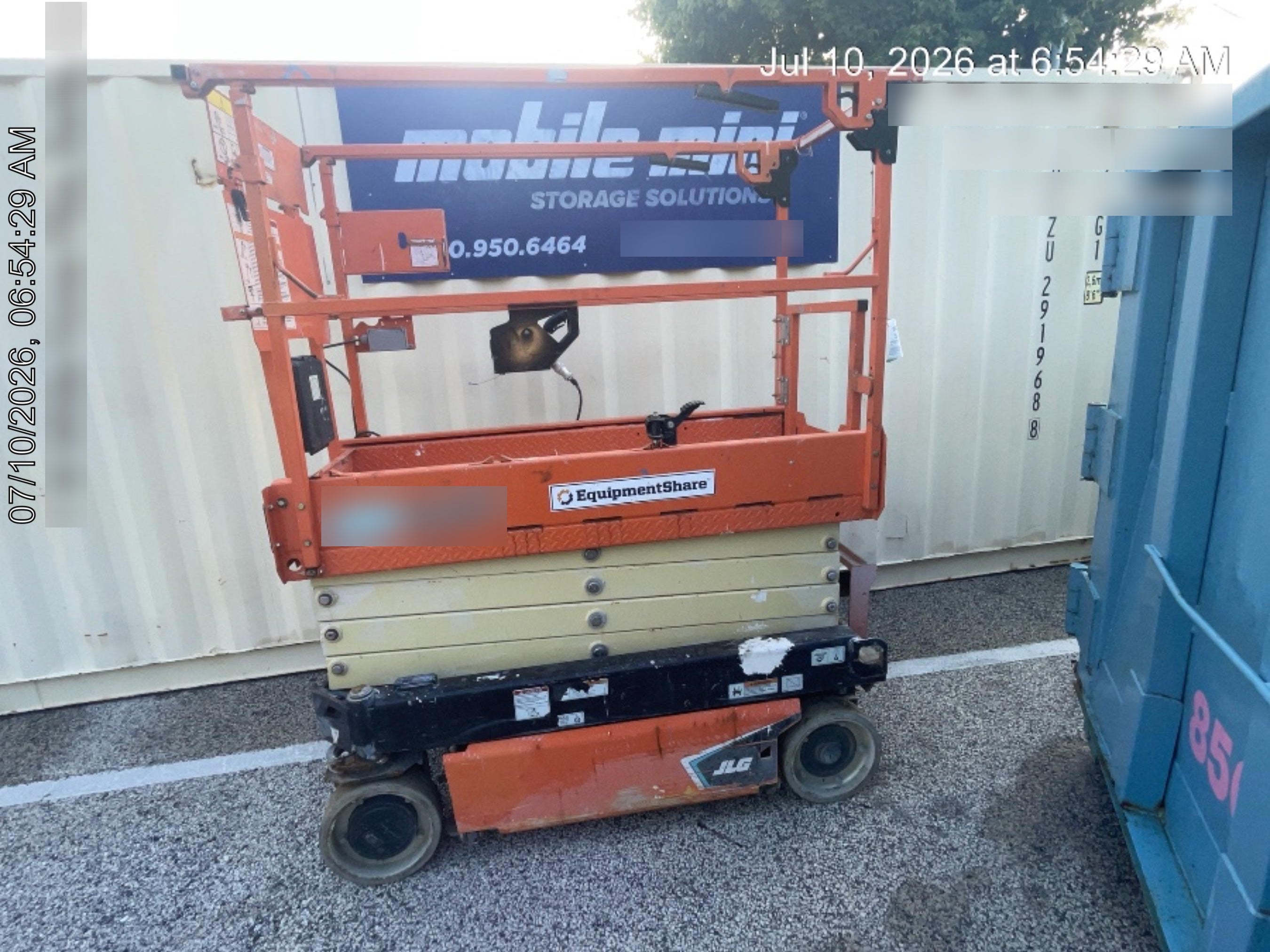 2021 JLG ES1932