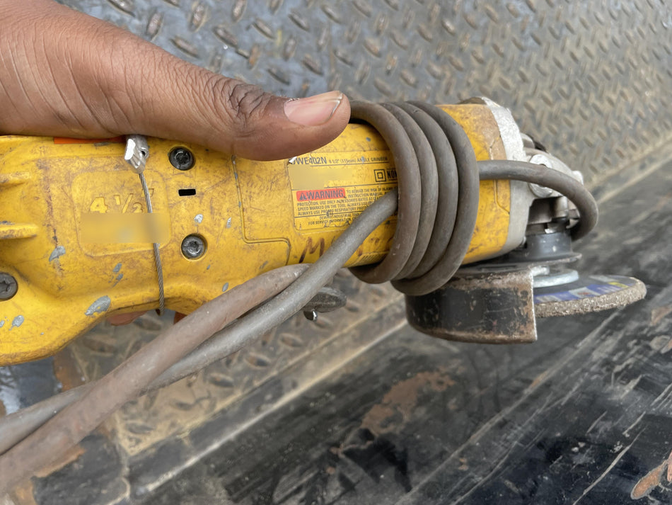 2022 DEWALT DWE402N