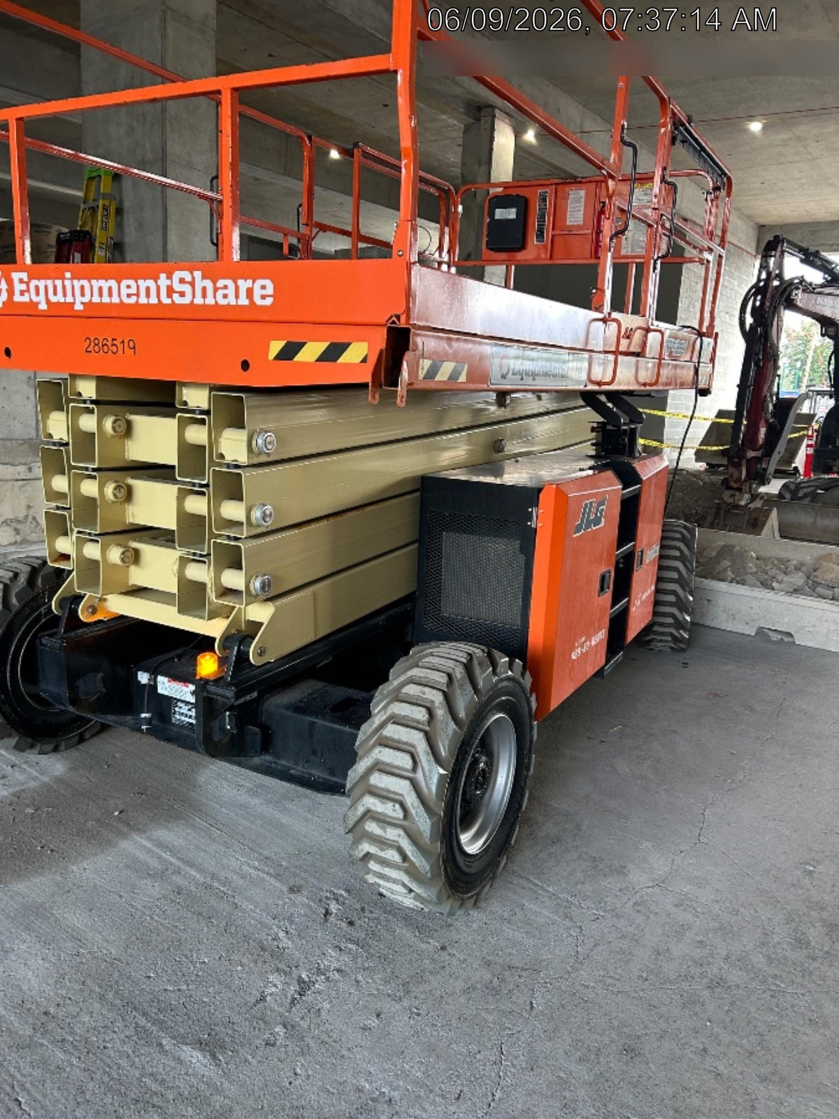 2022 JLG RT4394