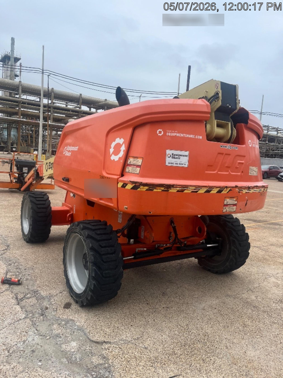 2023 JLG 660SJ