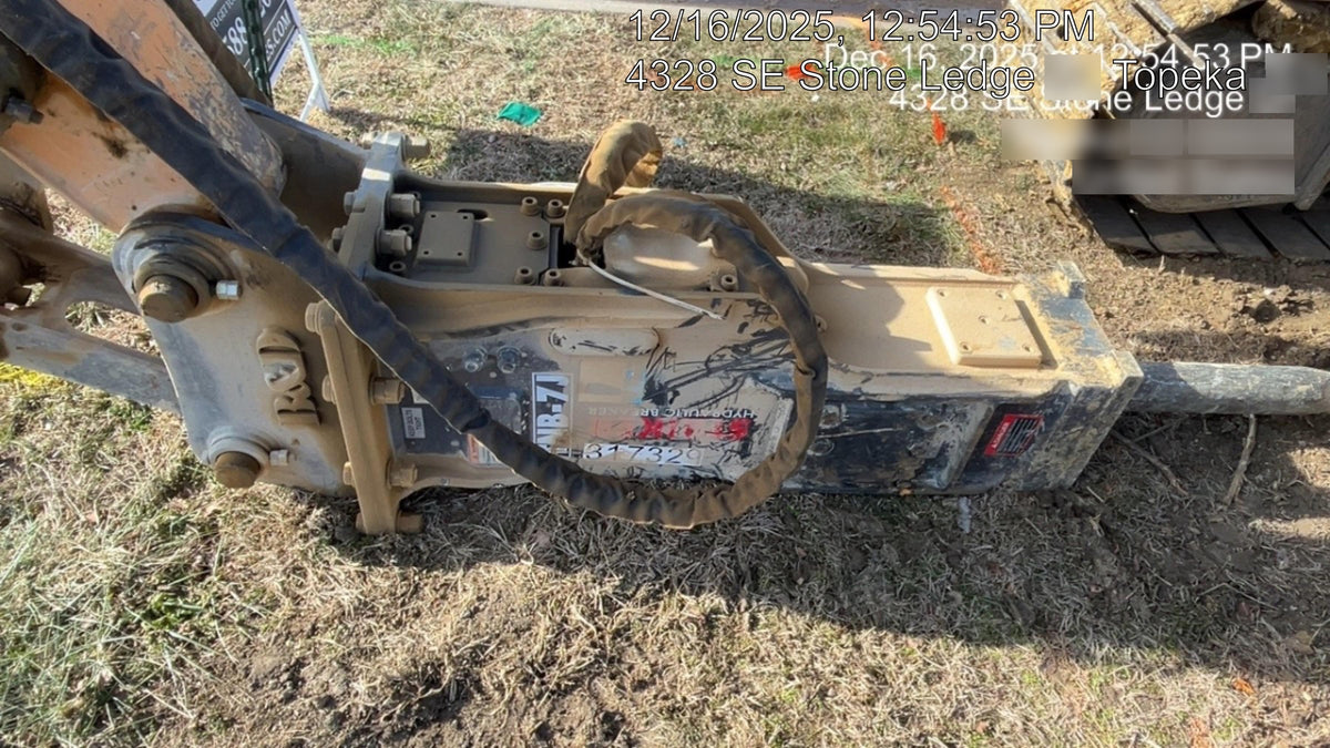 2023 STRIKER TNB-7J