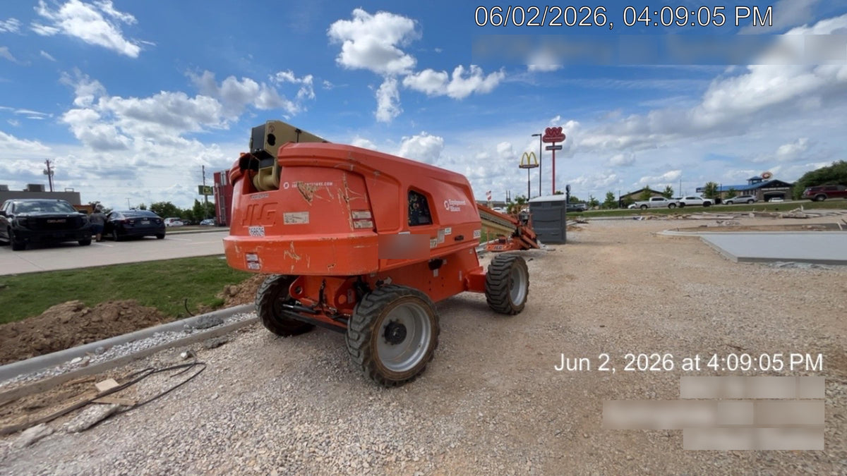 2022 JLG 660SJ