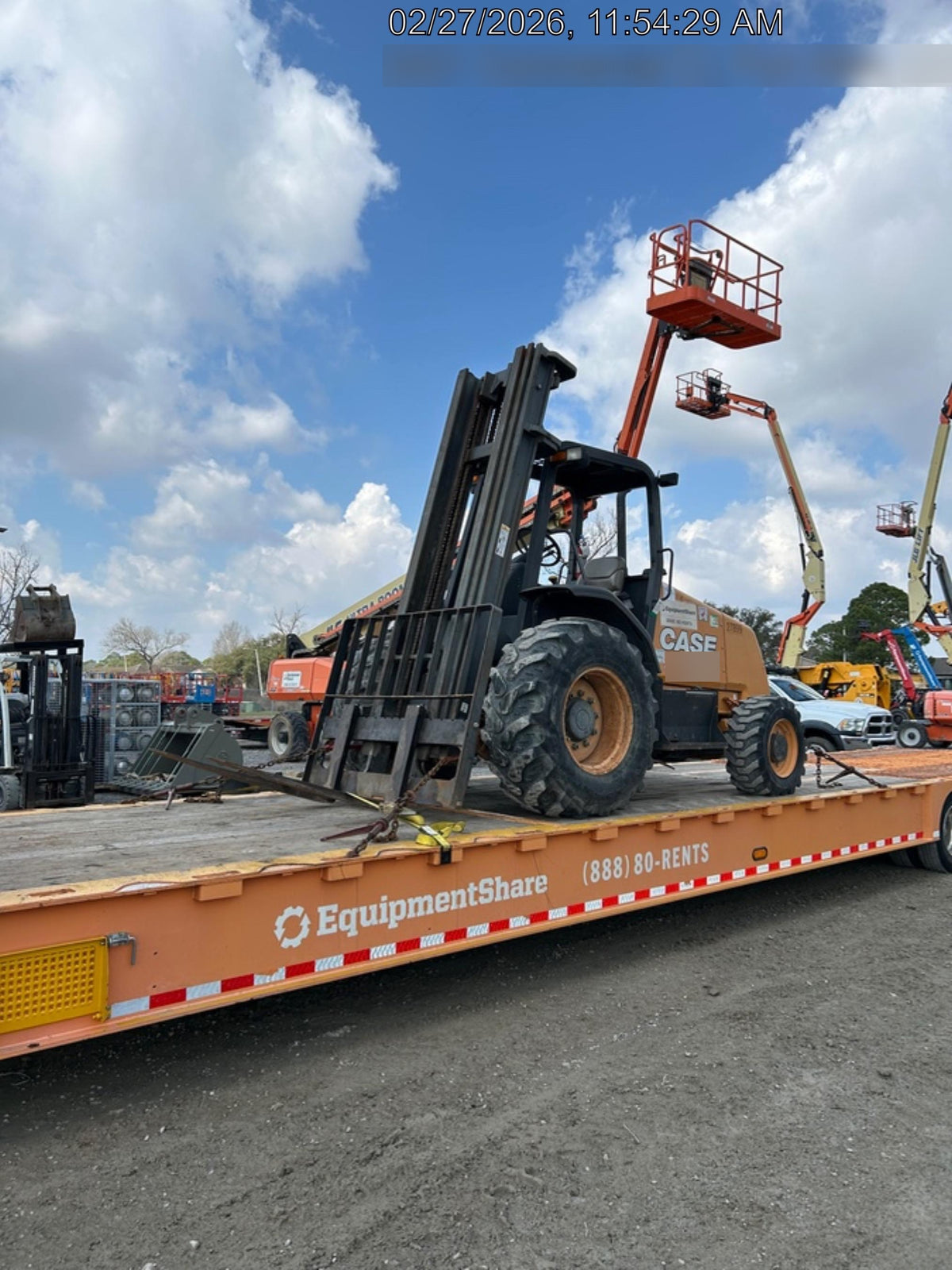 2019 CASE 588H