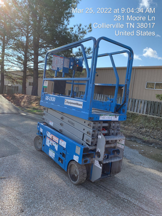 2019 Genie GS-1930 Fixed rails with chain Entry